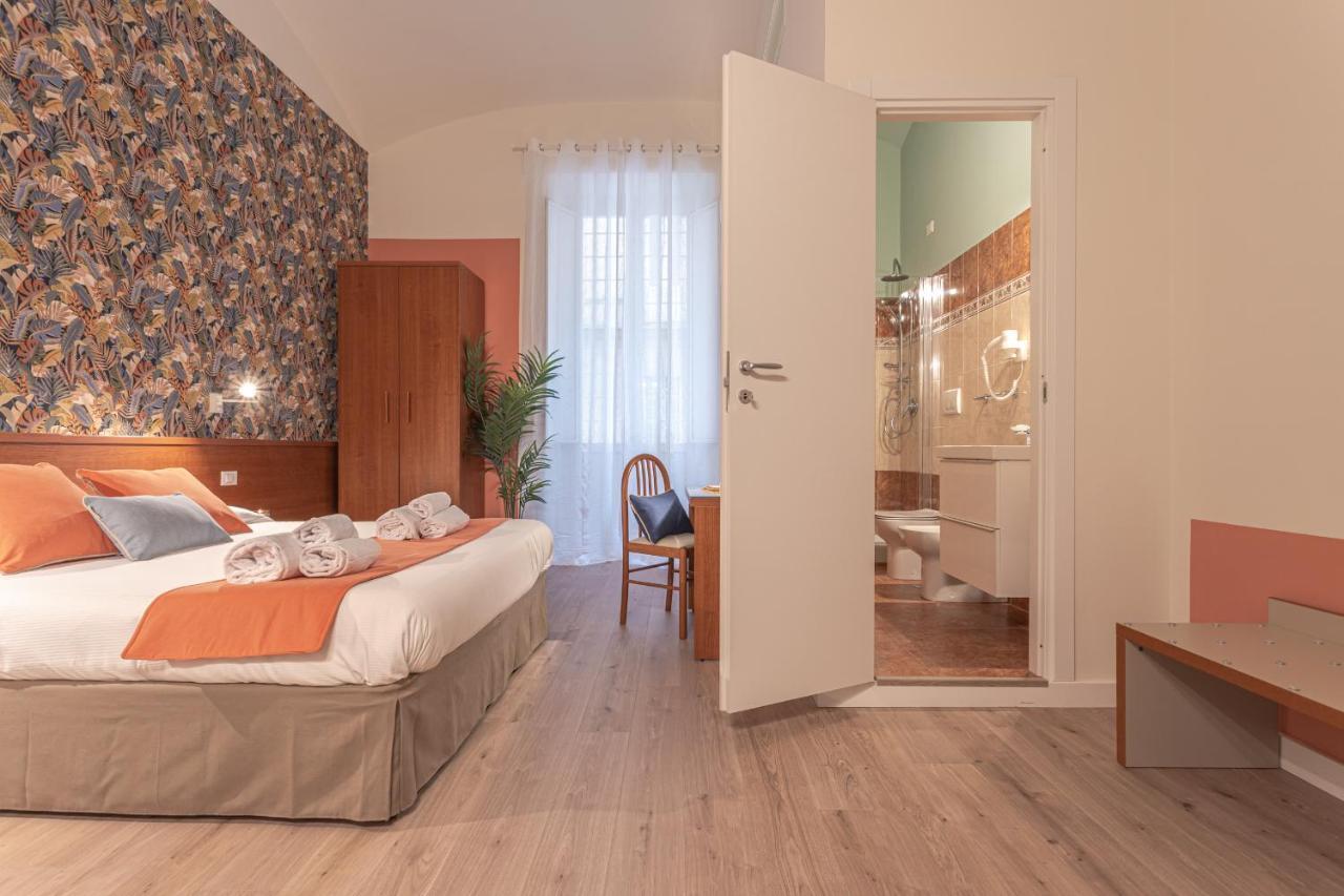 Vittoria Garden Suites Rome Bagian luar foto