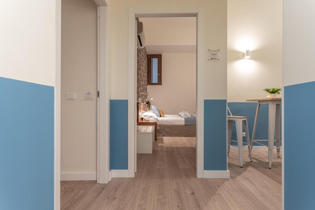 Vittoria Garden Suites Rome Bagian luar foto