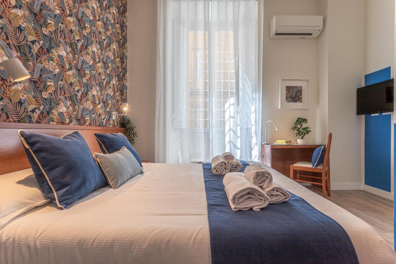 Vittoria Garden Suites Rome Bagian luar foto